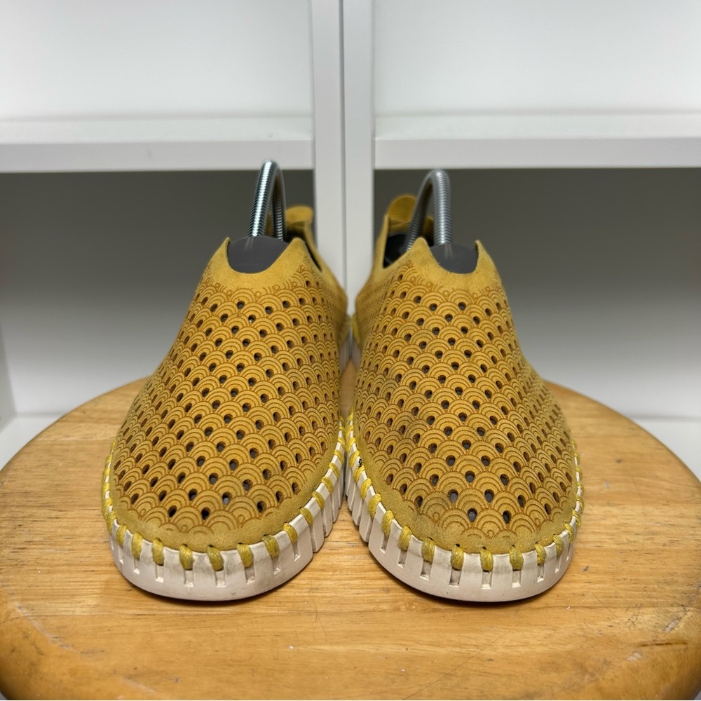 Ilse Jacobsen 3373 perforated yellow slip on sneakers - Picture 2 of 7